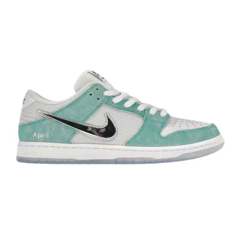 Nike SB Dunk Low April Skateboards  (36)
