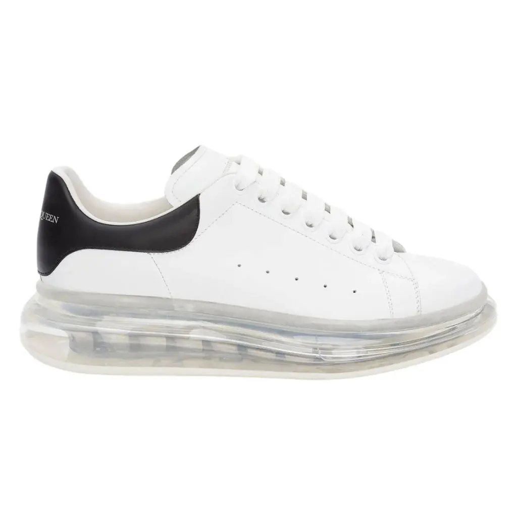 Alexander Mcqueen Oversized – Clear Sole Black  (42)