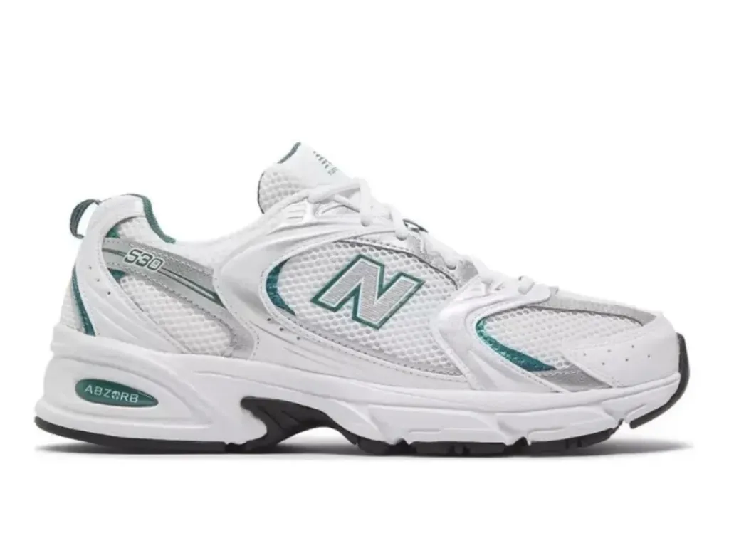 New Balance 530 – White Silver Green