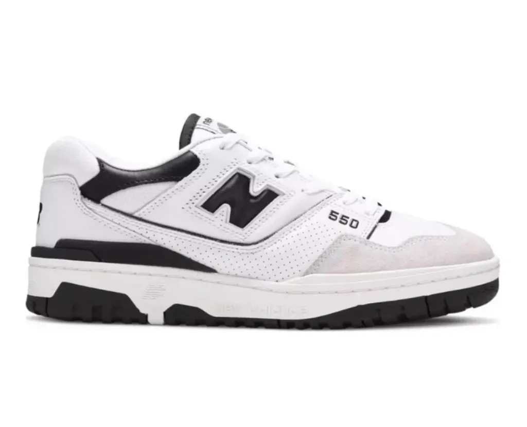 New Balance 550 – Sea Salt Black